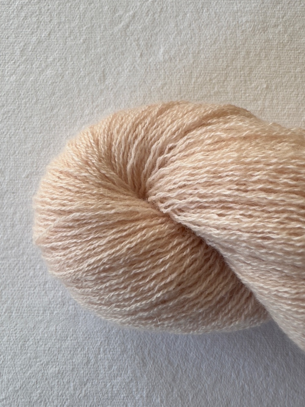 100% Cashmere Yarn, Premium Lace Weight Luxury, Soft Peach, Recycled